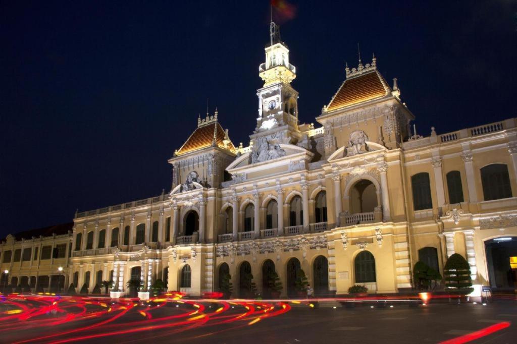 Grand Silverland Hotel Ho Chi Minh City Exterior photo