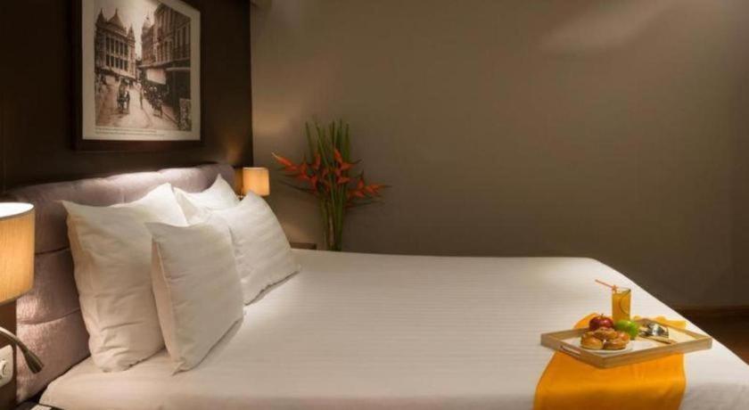 Grand Silverland Hotel Ho Chi Minh City Exterior photo