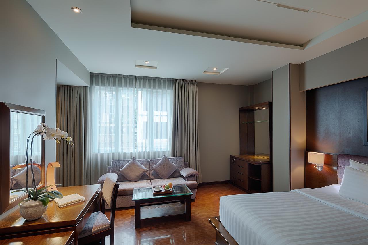 Grand Silverland Hotel Ho Chi Minh City Exterior photo